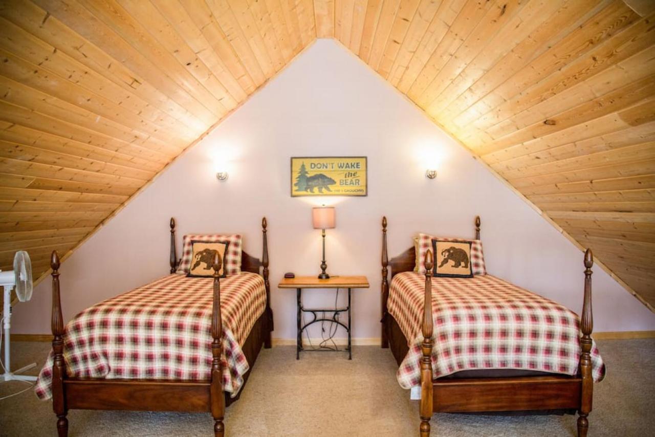 Twin Owls Lodge, Great For Families Master Bedroom, Loft, Full Kitchen, Dogs Ok Estes Park Exteriör bild
